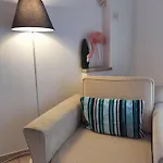 Trykonos - Garden - Easy Parking & Walk To Center - Close To Helexpo & *