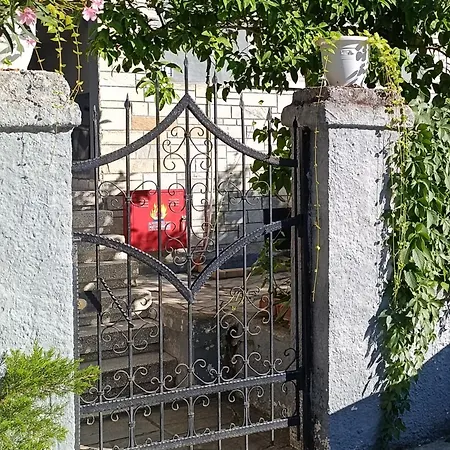 Trykonos - Garden - Easy Parking & Walk To Center - Close To Helexpo & *