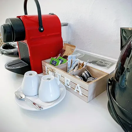 Trykonos - Garden - Easy Parking & Walk To Center - Close To Helexpo &