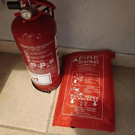 Διαμέρισμα Trykonos - Garden - Easy Parking & Walk To Center - Close To Helexpo &