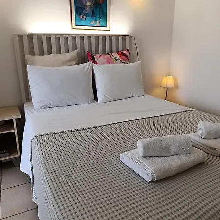 Trykonos - Garden - Easy Parking & Walk To Center - Close To Helexpo & *