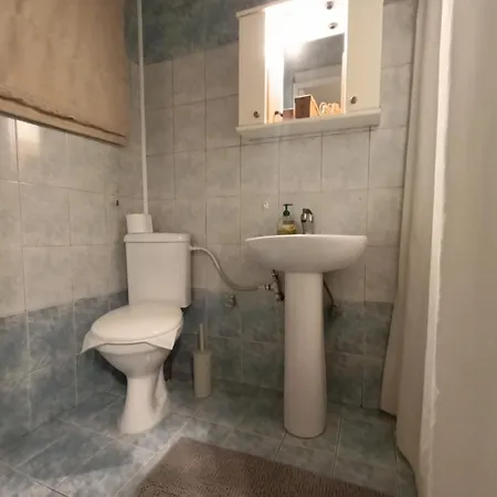 Trykonos - Garden - Easy Parking & Walk To Center - Close To Helexpo & Διαμέρισμα