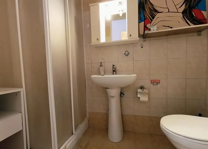 Trykonos - Garden - Easy Parking & Walk To Center - Close To Helexpo & Thessaloniki