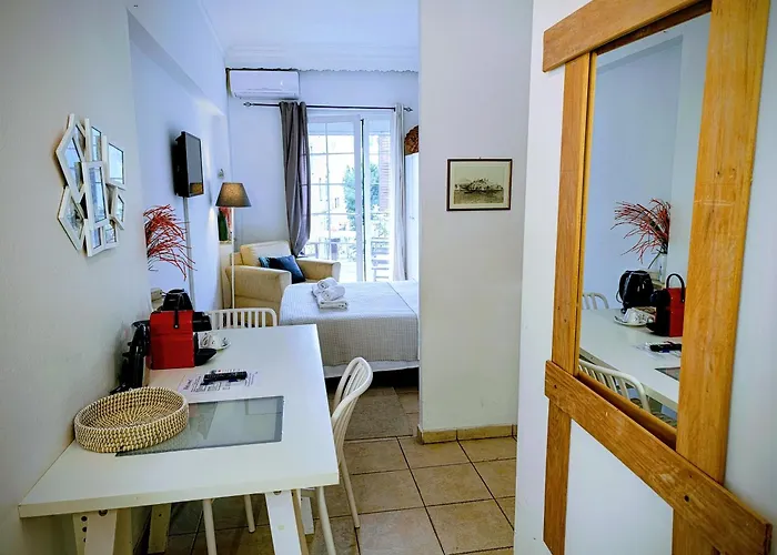 Lejlighed Trykonos - Garden - Easy Parking & Walk To Center - Close To Helexpo & Thessaloníki