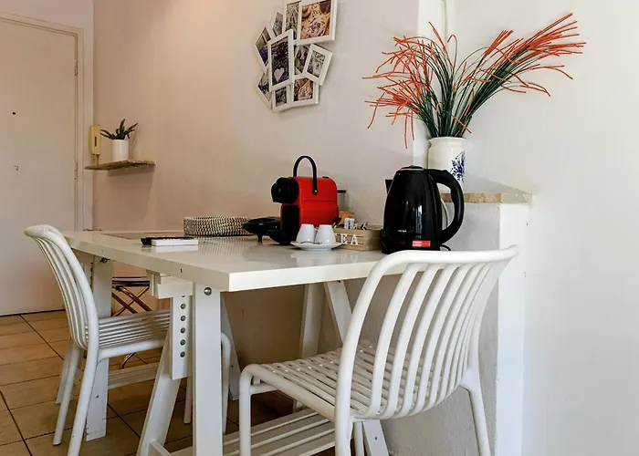 Trykonos - Garden - Easy Parking & Walk To Center - Close To Helexpo & Lejlighed